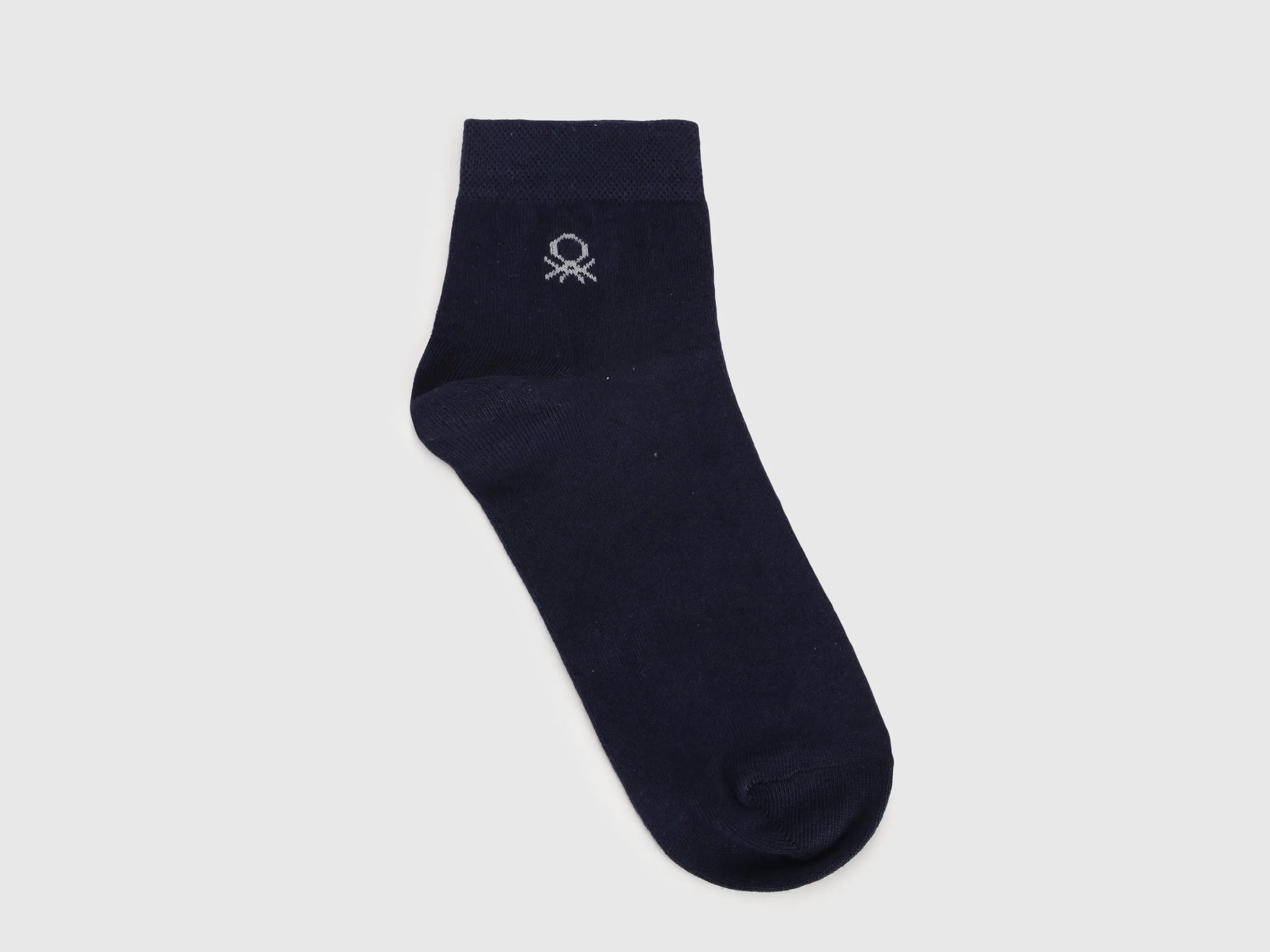 Solid Coloured Mid-Calf Socks